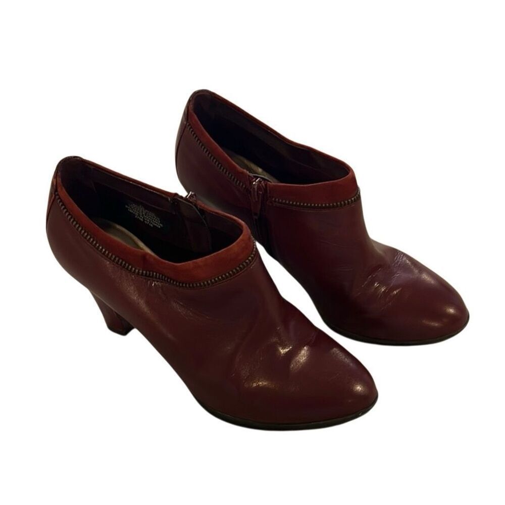 ANNE KLEIN | burgundy leather heeled booties 7.5